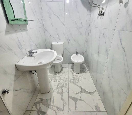 SHTEPI ME QERA: 1+1 Kati 1 || 60 m²  (📍Rr. Vilave - TEG, Lunder) 295€/ Muaj