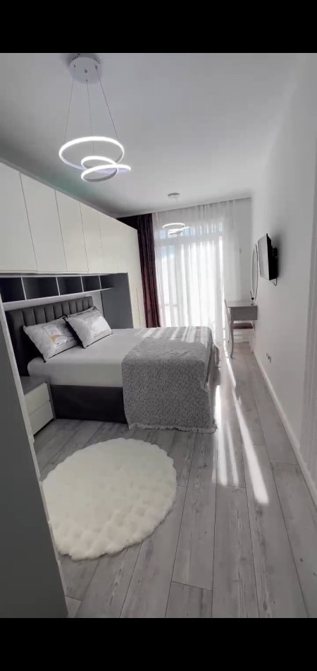 Tirane, shitet apartament 2+1+Ballkon Kati 7, 86 m² 129.000 €