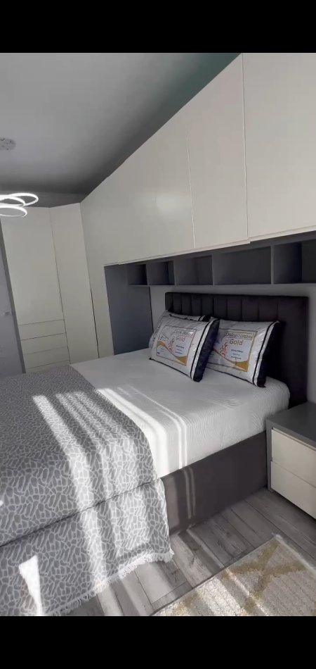 Tirane, shitet apartament 2+1+Ballkon Kati 7, 86 m² 129.000 €