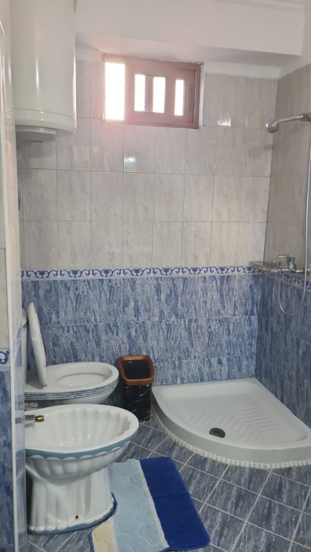 Tirane, jepet me qera apartament 3+1 Kati 3, 81 m² 700 € (Rruga Dervish Hekali)