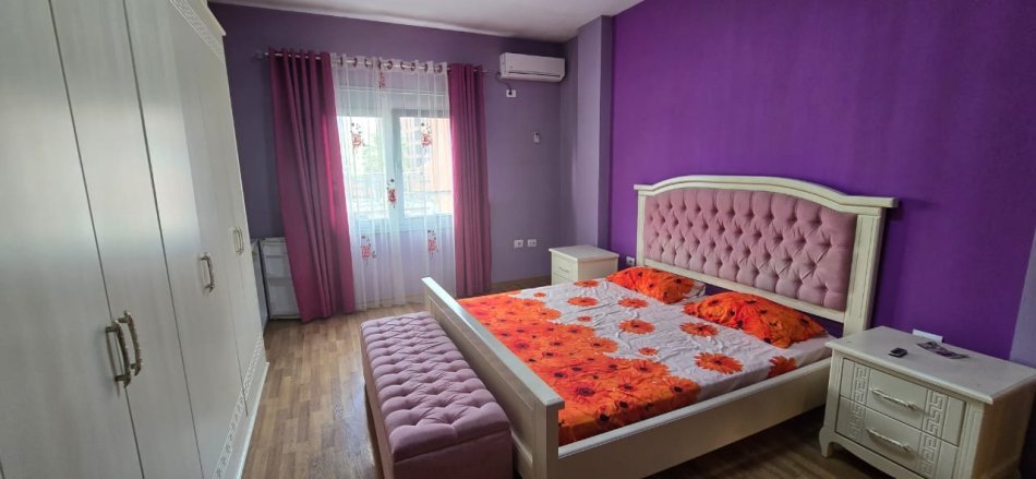 Tirane, jepet me qera Vile 3+1+Ballkon , 266 m² 1.350 € (Rruga Jordan Misja)