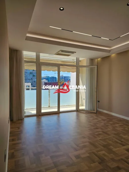 Tirane, jepet me qera zyre , 120 m² 1.800 € 