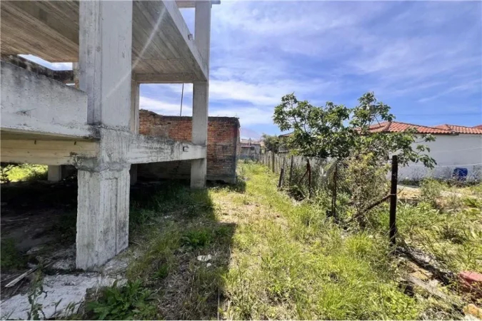 Vlore, shitet shtepi 2 Katshe , 250 m² 65.000 € (Narte)