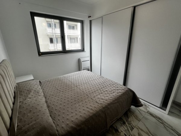Tirane, jepet me qera apartament 1+1+Ballkon Kati 3, 70 m² 500 € (Rruga e Dafinave)