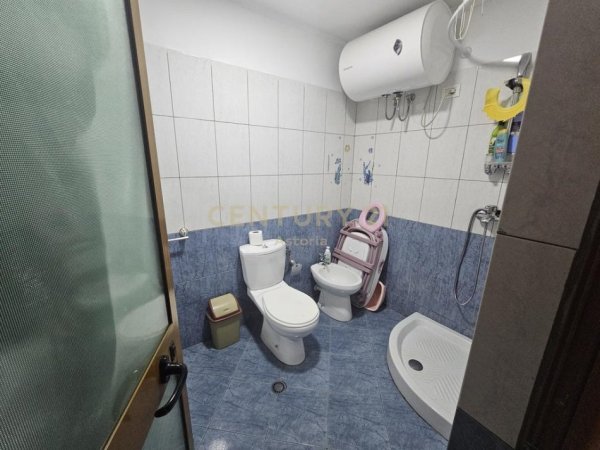 Tirane, jepet me qera 1+1 , (rruga e Dibres)