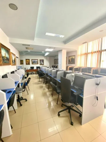 Tirane, shitet ambjent biznesi Kati 0, 217 m² 541.250 € (Rruga e Elbasanit)