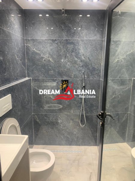 Tirane, shitet apartament 3+1 , 101 m² 330.000 € 