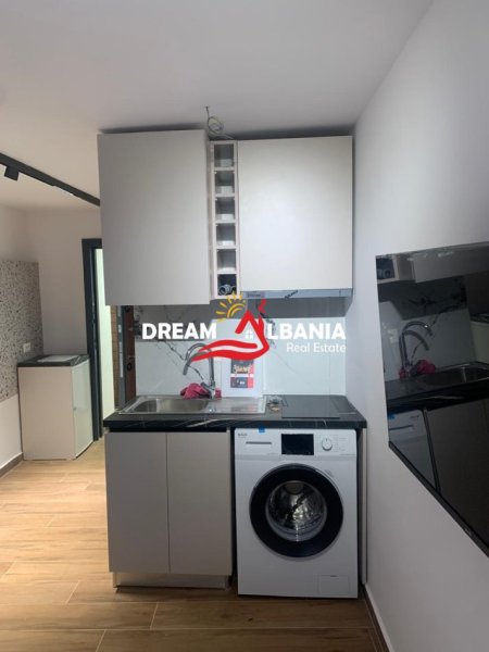 Tirane, shitet apartament 3+1 , 101 m² 330.000 € 