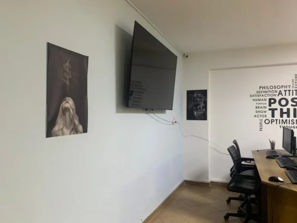 Tirane, jepet me qera zyre Kati 0, 120 m² 900 € (Ndre Mjeda)