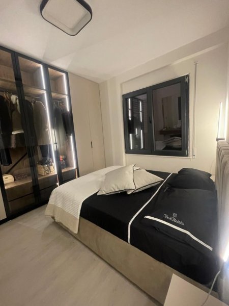 Tirane, jepet me qera apartament 2+1 Kati 5, 100 m² 800 € (kodra e diellit)
