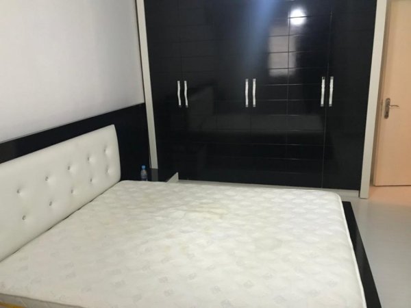 Tirane, jepet me qera apartament 2+1 Kati 5, 70 m² 400 € (Rruga Ali Demi)