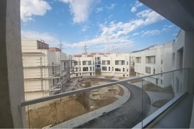 Tirane, jepet me qera Vile , 374 m² 1.500 € (Aba Residence)