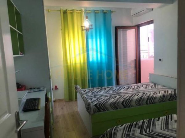 Tirane, shes apartament 2+1+BLK 104 m² 115.000 Euro (Rruga Dritan Hoxha)