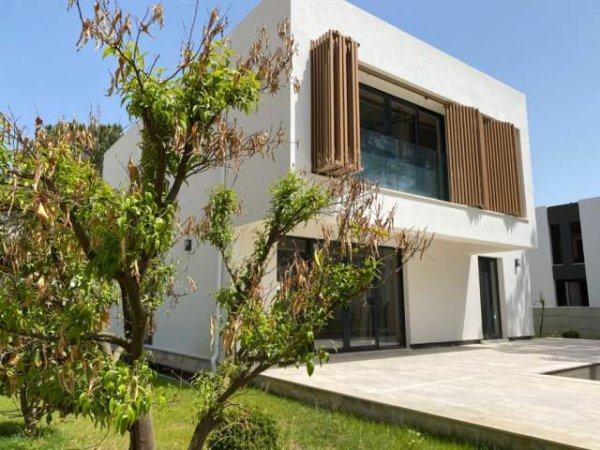 Gjiri Lalezit, shitet apartament 1+1+A+BLK Kati 3, 76 m² 144.400 Euro (Gjiri i Lalzit)