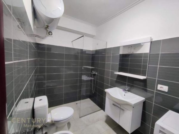 Tirane, jepet me qera apartament 2+1+BLK Kati 5, 124 m² 490 Euro (Selite)