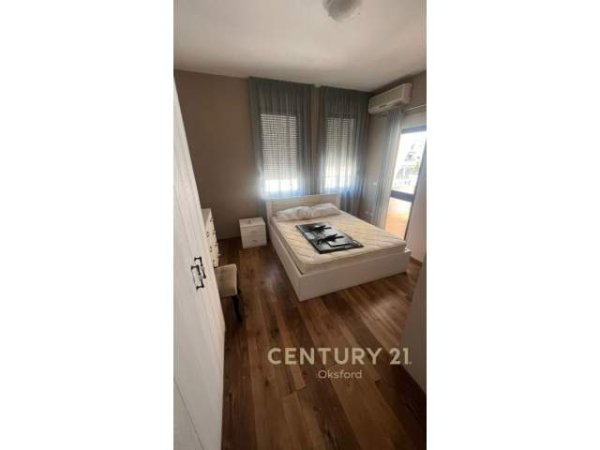Tirane, jepet me qera apartament 2+1+A+BLK Kati 3, 93 m² 800 Euro (Blloku)