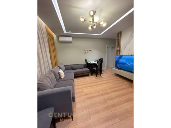 Tirane, jepet me qera apartament 1+1+BLK Kati 1, 75 m² 400 Euro
