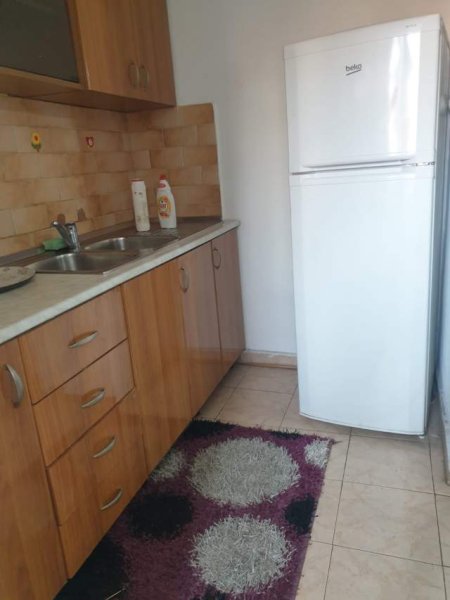 Tirane, jepet me qera apartament 1+1+A+BLK Kati 4, 63 m² 30.000 Leke (bulevardi Bajram Curri)