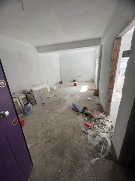 Tirane, shitet apartament 1+1+BLK Kati 3, 62 m² 85.000 Euro (KODRA E DIELLIT 1)