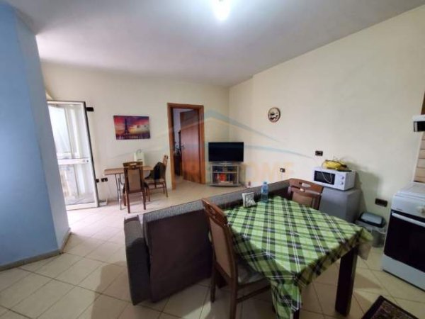 Tirane, shitet apartament 1+1+BLK Kati 7, 58 m² 80.500 Euro (Rruga e Kavajes)