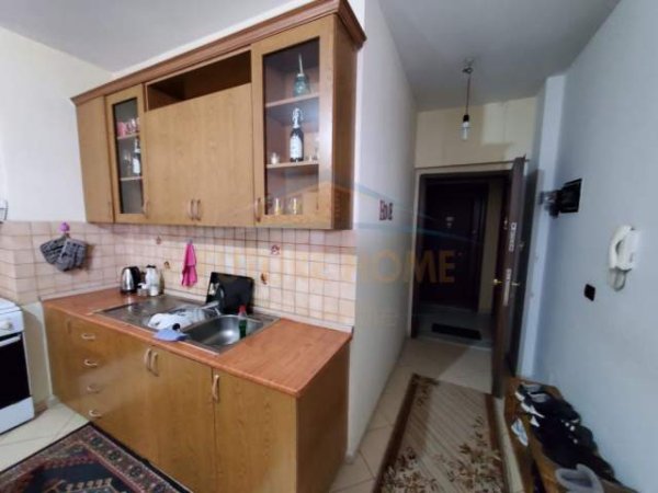 Tirane, shitet apartament 1+1+BLK Kati 7, 58 m² 80.500 Euro (Rruga e Kavajes)