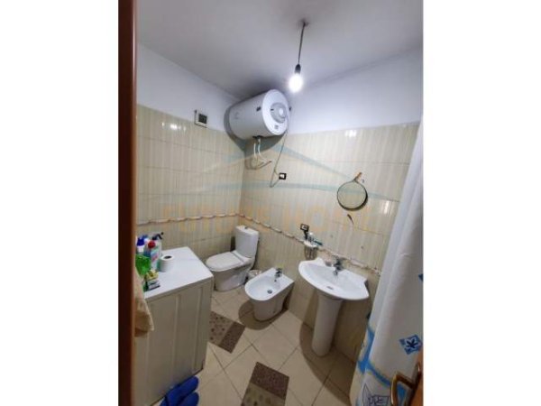 Tirane, shitet apartament 1+1 Kati 6, 57 m² 80.500 Euro (Rruga e Kavajes)
