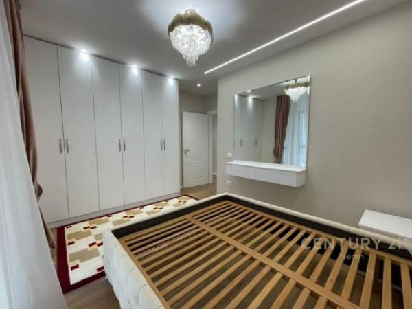 Tirane, jepet me qera apartament 1+1+BLK Kati 1, 76 m² 700 Euro (LIQENI I THATE)