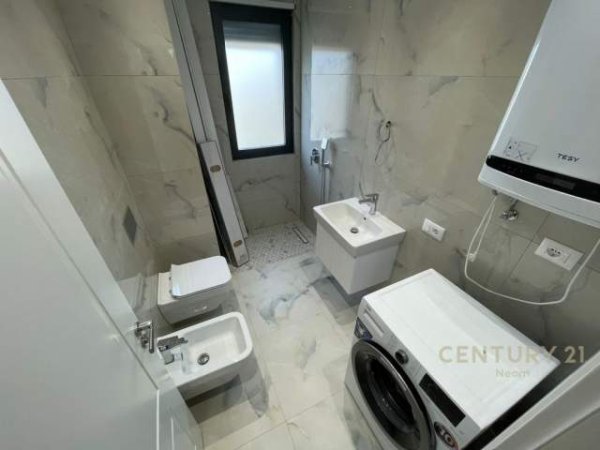 Tirane, jepet me qera apartament 1+1+BLK Kati 1, 76 m² 700 Euro (LIQENI I THATE)