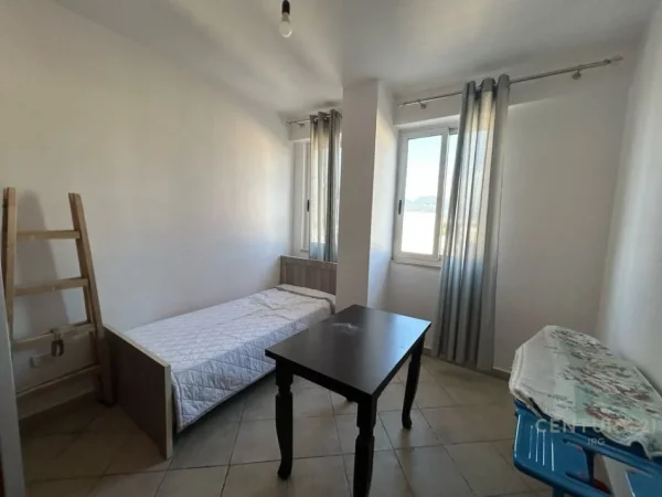 Tirane, jepet me qera apartament 2+1 Kati 8, 80 m² 450 € (Kompleksi Fratari)