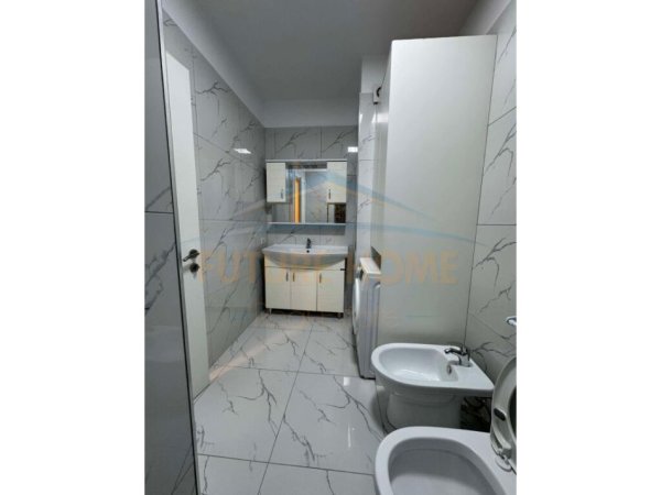 Tirane, shitet apartament 2+1+POST PARKIMI Kati 5, 88 m² 248.000 € (ZOGU I ZI)