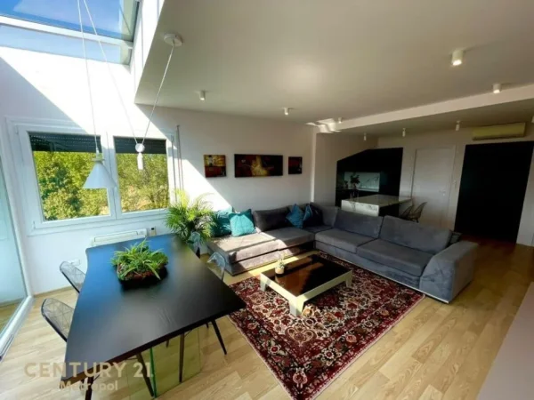 Tirane, shitet apartament 2+1+Aneks+Ballkon Kati 2, 140 m² 370.000 € (Rruga Seit Teqja)