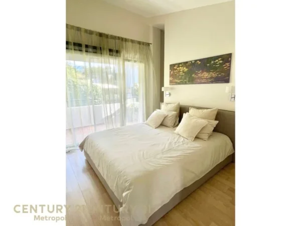 Tirane, shitet apartament 2+1+Aneks+Ballkon Kati 2, 140 m² 370.000 € (Rruga Seit Teqja)