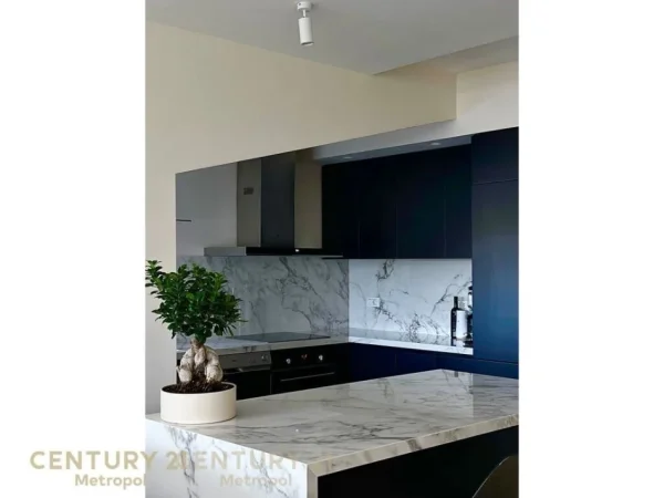 Tirane, shitet apartament 2+1+Aneks+Ballkon Kati 2, 140 m² 370.000 € (Rruga Seit Teqja)