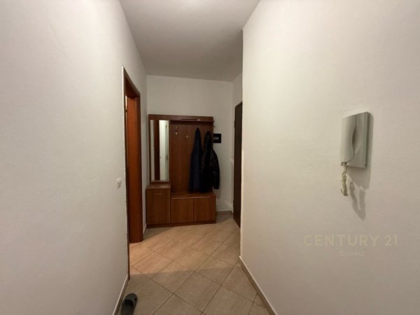 Tirane, jepet me qera apartament 2+1 Kati 2, 111 m² 350 € (Fresk)