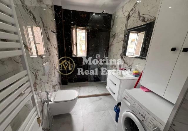 Tirane, jepet me qera apartament 2+1 Kati 4, 75 m² 500 € (Zogu i Zi)