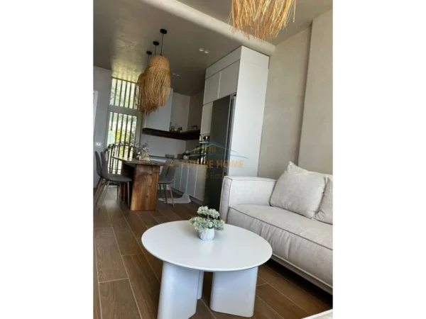 Dhermi - Palase, shitet apartament 2+1+POST PARKIMI , 91 m² 550.000 € (GREEN COAST RESORT)