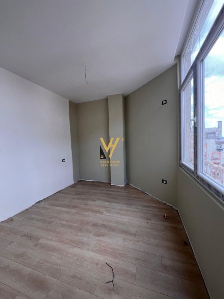 Tirane, shitet apartament 1+1+Ballkon Kati 7, 62 m² 179.800 € (RRUGA BOGDANEVE)