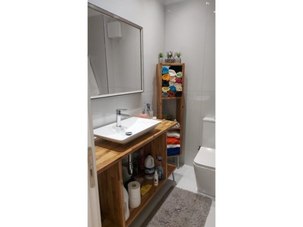 Vlore, shitet apartament 1+1 Kati 2, 62 m² 180.000 € (pranë Marina Bay)