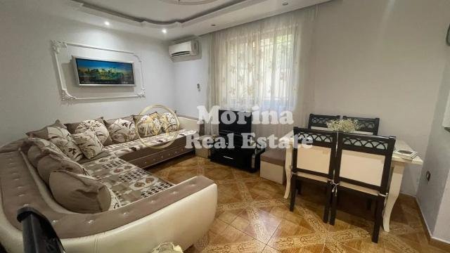 Tirane, jepet me qera apartament 1+1 Kati 1, 60 m² 300 € (Allias-Rruga Njazi Meka)