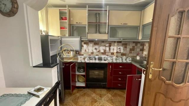 Tirane, jepet me qera apartament 1+1 Kati 1, 60 m² 300 € (Allias-Rruga Njazi Meka)