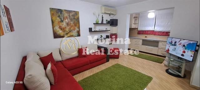 Tirane, jepet me qera apartament 1+1 Kati 4, 60 m² 500 € (Rruga Elbasanit)
