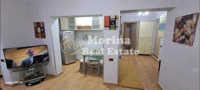 Tirane, jepet me qera apartament 1+1 Kati 4, 60 m² 500 € (Rruga Elbasanit)