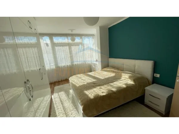 Tirane, jepet me qera apartament 2+1 Kati 5, 82 m² 600 € (Mine,Peza,Tirane)