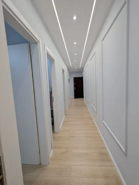 Tirane, shitet apartament 2+1 Kati 1, 93 m² 265.000 € (Myslym Shyri)