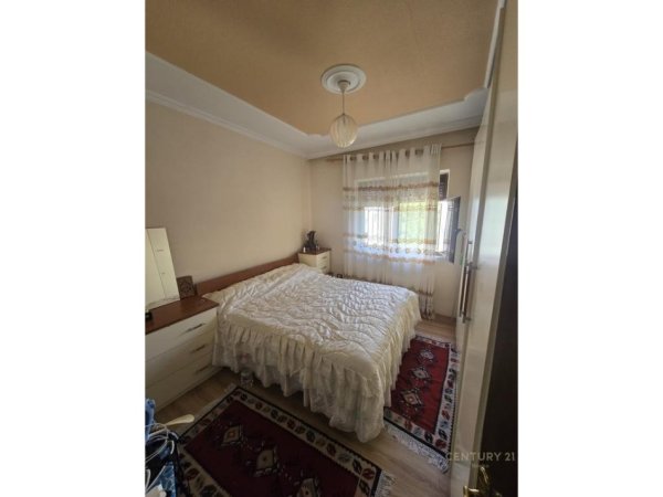 Tirane, jepet me qera apartament 2+1 Kati 3, 650 m² 650 € (Don Bosko)
