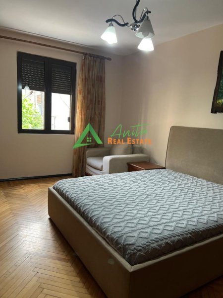 Tirane, jepet me qera apartament 2+1+Aneks Kati 3, 80 m² 650 € (Myslym Shyri)
