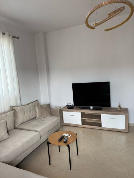Tirane, jepet me qera apartament 2+1+Aneks+Ballkon Kati 5, 100 m² 500 € (Rruga 5 maj , prapa concord center prane big market)