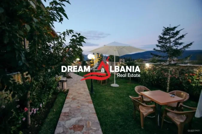 Korce, shitet Vile 3 Katshe , 1.000 m² 495.000 € 