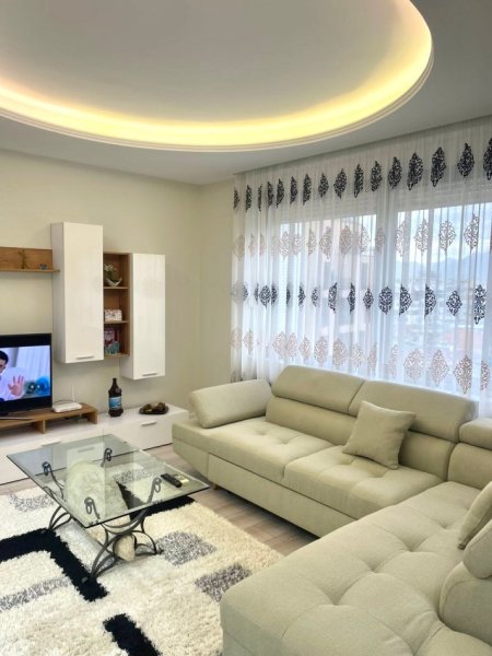 Me Qera: 1+1+ 1 Ballkon || 📍Rruga e Kosovareve - Liqeni || Kt.9 - Sp.80m² || Totalish i Investuar🔥 || 900€