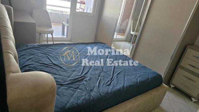 Tirane, jepet me qera apartament 1+1 Kati 7, 70 m² 380 € (Yzberisht)